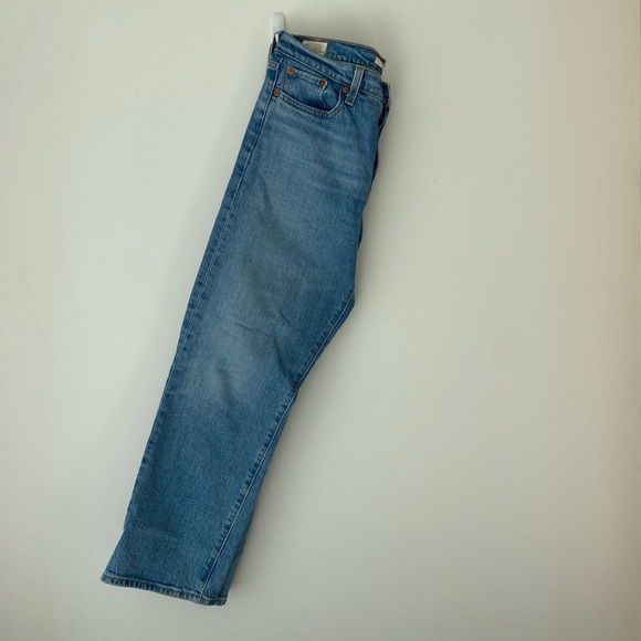 Levi’s Premium Denim Wedgie Straight W28 L26 - Picture 2 of 4